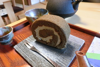 Nagara Sabou Honjuin - ロールケーキ