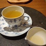 cenci - カモミールティー