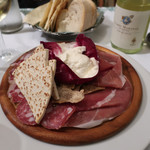 La Gardela - ピアディーナに添えられる