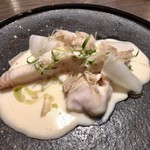 sincere - 船上〆鰤 蛤のソース 蕪添え 白トリュフの香り2