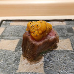 鮨 なんば - 大間まぐろのムニエル　雲丹乗せ