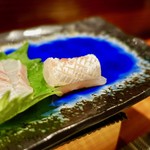 鮨匠 のむら - ［2018/11］もみじ鯛腹身は、わさび＋醤油で。