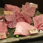甲州焼肉　奏 - 今日のおすすめ7種盛　三人前