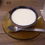 cafe koti - ミニデザート。豆乳のミルクプリン。