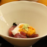 小松 弥助 - づけマグロ×ウニ