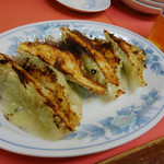 栄来軒 - にんにく入り餃子