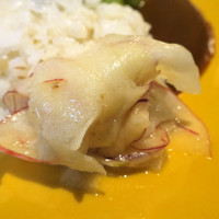 シェ・イノ - 薄くスライスされたリンゴ