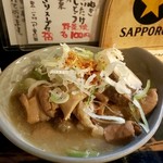 四文屋 - もつ煮込み