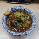 鞠屋 - 牛すじの旨煮(270円)