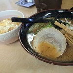 みそ膳 - 特製みそ膳ラーメン700円にミニ玉子丼250円