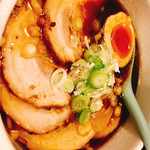 一力亭 - 黒醤油チャーシュー麺 950円