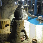 Dougenzaka Kokkuman - なにゆえか、メガネザル&アルマジロ＠サンシャイン水族館