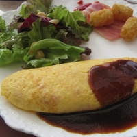カフェトスカ - 【モーニング】オムレツを目の前で作ってくださいます