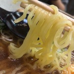 煮豚亭 砂馬 - らーめんの麺