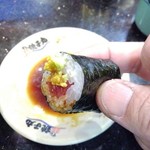 すし 銚子丸 - 寿司は手で食す・鉄火巻き
