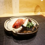 おにく 花柳 - 2018年11月利用。和牛握り鮨 せりと木耳のぬた和え