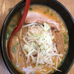 らーめん せん家 - 味噌ラーメン720円