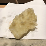 にい留 - ●剣先イカ 烏賊がサクッとかみ切れます。半生。 やっぱり天ぷらは烏賊ですね。