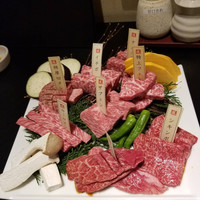 焼肉専科 肉の切り方 日本橋本店 - 