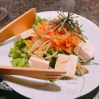 KINKA sushi bar izakaya 渋谷 - 豆腐とクラゲのサラダ