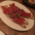 Seafood & Tapas LUBINA - 3 pieces パンコントマテ