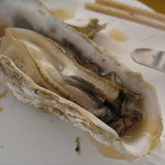牡蠣ハウス マルハチ - プリプリの焼きたて！