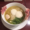 黄金の塩らぁ麺　ドゥエイタリアン