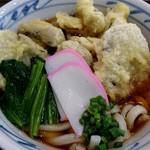 Inuyama Gu Maru - プレミアム霜降平茸の天ぷらうどん(950円)