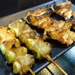 Yakitori Nakata - ねぎ巻160円、手羽先再び180円