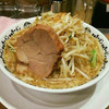 野郎ラーメン 新橋駅前店