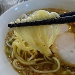 なかた屋 - 中太麺をチョイス