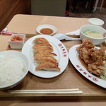 大阪王将 イトーヨーカドー南大沢店 - 油淋鶏定食