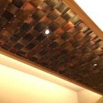 Ippongi Ishibashi - 銅板の網代天井
