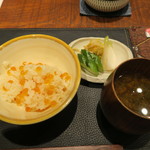 傳 - 30年11月　イクラ御飯