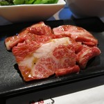 Yakiniku Andhi - (*^O^*)うまー