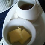 ラウンジ＆バー ハカタガワ - バター＆シロップ