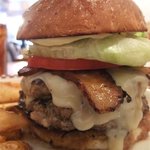 ホワイトチェダーバーガー　パティ＆ベーコン　トッピング