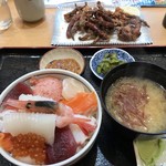 朝市お食事処 山三 道下商店 - 