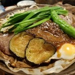 井筒亀 - お肉に朴葉の香りもしっかり付きます