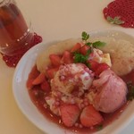 Ichibico strawberry desserts - オレンジドルチェ (ブラックティー)
                      いちごのピザ (今月のオススメ)