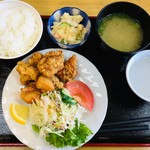熊の川温泉ちどりの湯 - 唐揚げ定食680円