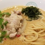 麺屋 六感堂 - ウニチッキンヌードル(白湯version)