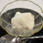 蕎麦　もり木 - ゴマのプリン