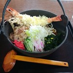 しょうへいうどん - 料理写真:冷やし鍋うどん