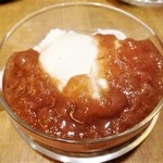 自然派中華 クイジン - きび砂糖の杏仁豆腐　ルバーブのソースジュレ