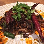 自然派中華 クイジン - 羊肉と万願寺､パクチーの四川焼きそば