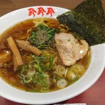 厚木パーキングエリア外回り　ショッピングコーナー - 醤油ラーメン