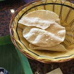 The Banana Leaf Apolo - おつまみスナック。