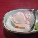 竹亭にしき - 右から　鰆、マツカワ鰈、赤いか