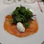 NOURA - タスマニアサーモンの自家製スモーク